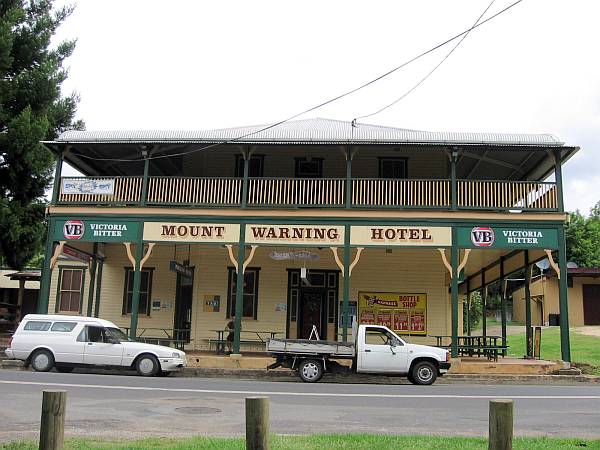 Thb Mavis S Cabins Mt Warning Hotel In Uki